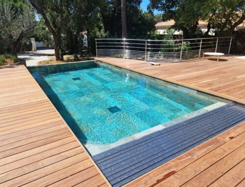 Piscine aux lignes épurées